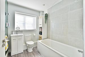 Photo 16- click for photo gallery